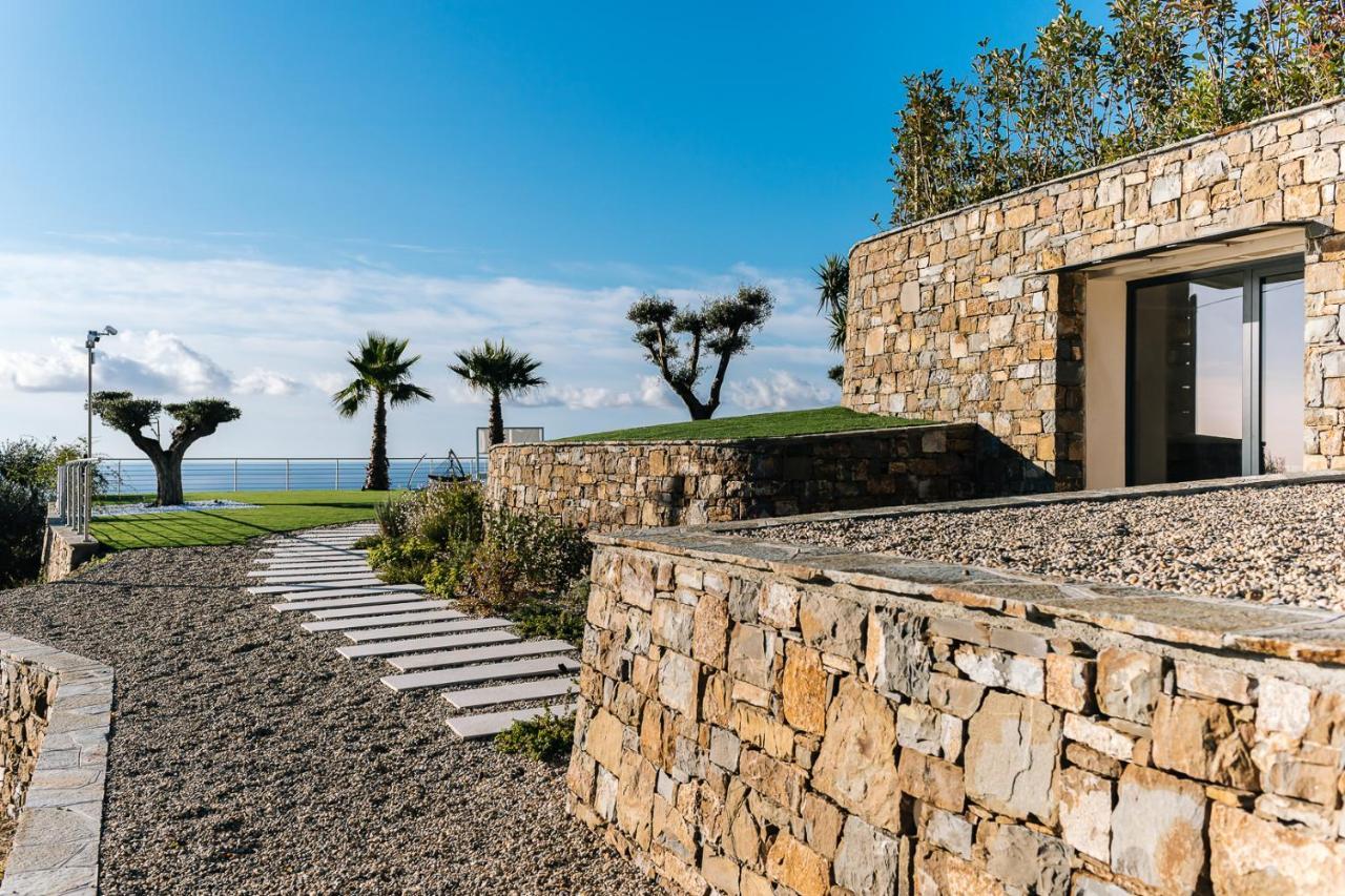 Villa Sabrina Riviera Dei Fiori A Picco Sul Mare Con Piscina Privata ,Wellness & Spa Империя Экстерьер фото