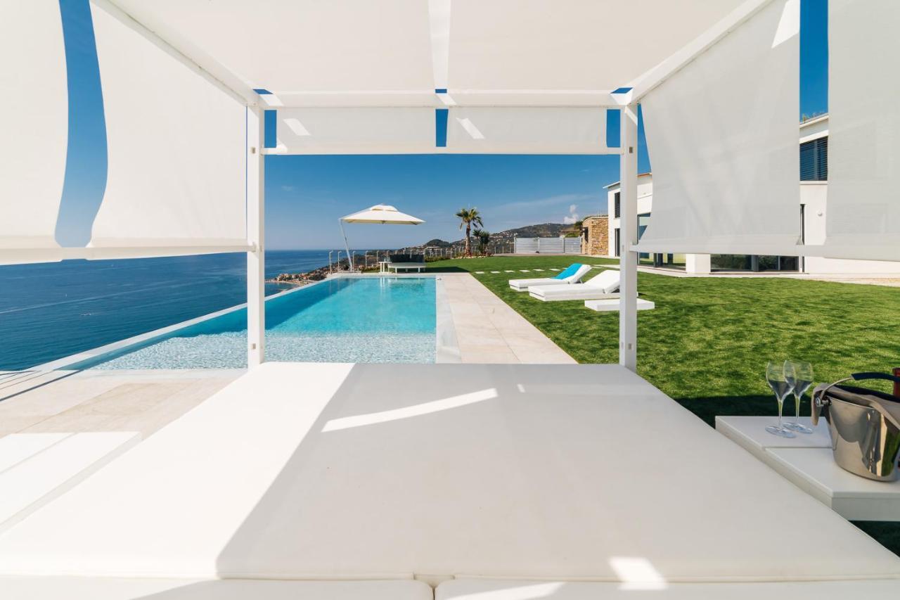 Villa Sabrina Riviera Dei Fiori A Picco Sul Mare Con Piscina Privata ,Wellness & Spa Империя Экстерьер фото