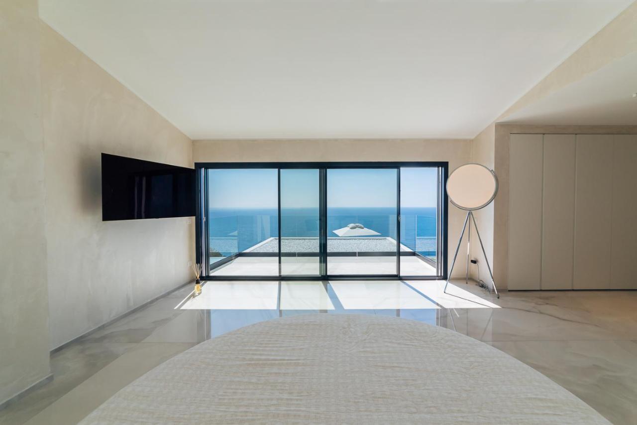 Villa Sabrina Riviera Dei Fiori A Picco Sul Mare Con Piscina Privata ,Wellness & Spa Империя Экстерьер фото