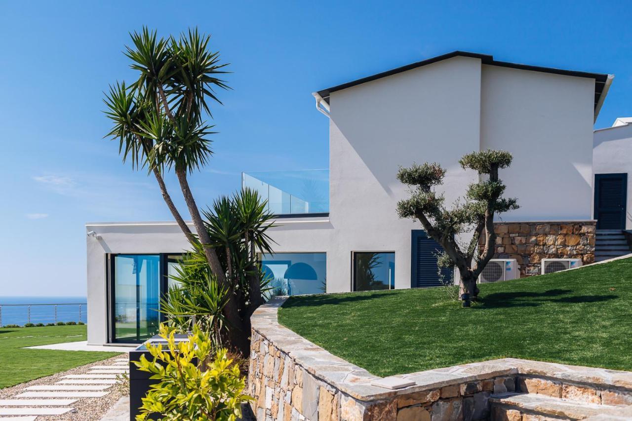 Villa Sabrina Riviera Dei Fiori A Picco Sul Mare Con Piscina Privata ,Wellness & Spa Империя Экстерьер фото
