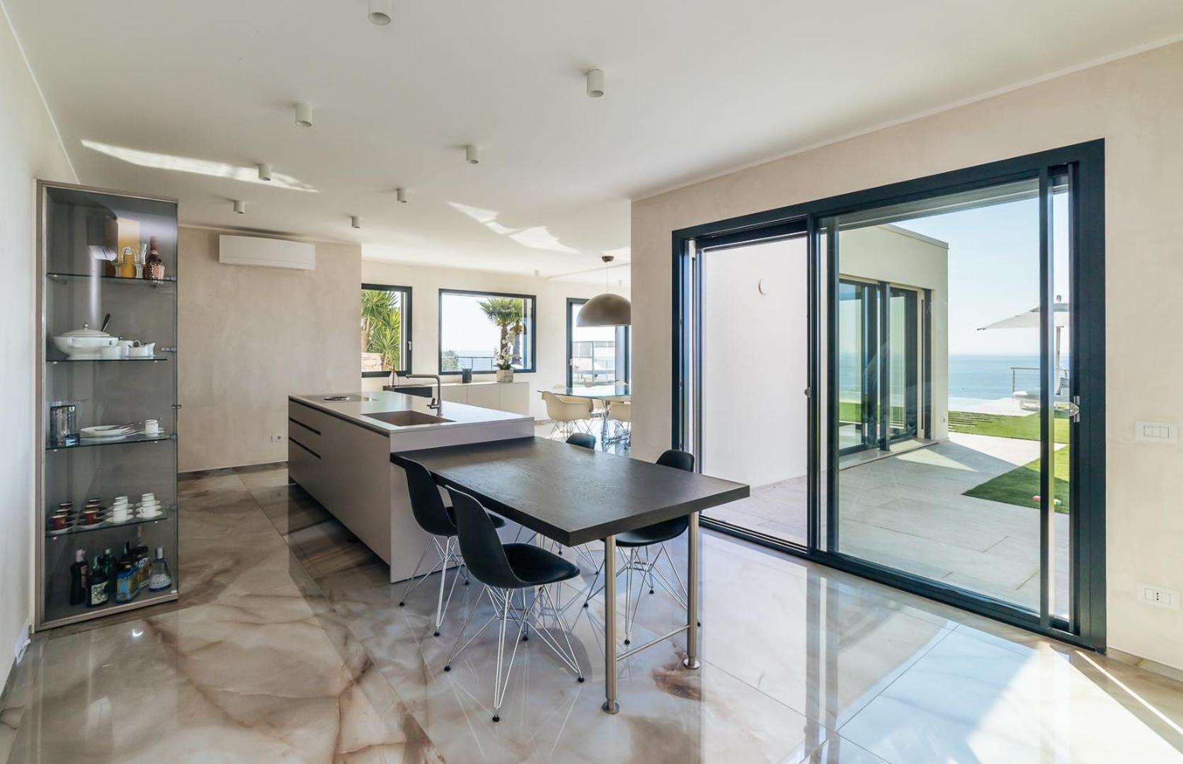 Villa Sabrina Riviera Dei Fiori A Picco Sul Mare Con Piscina Privata ,Wellness & Spa Империя Экстерьер фото
